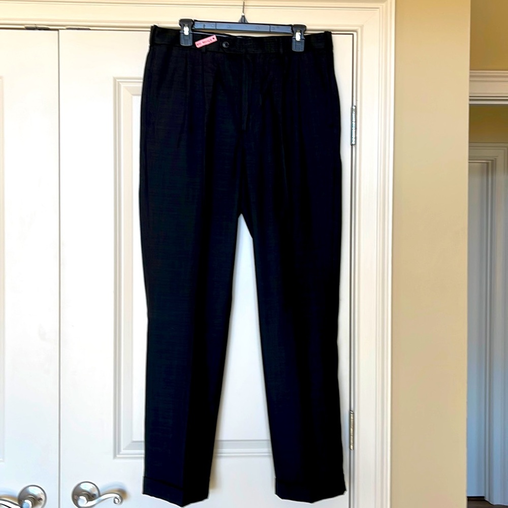 Roundtree & Yorke TravelSmart pant, pleats & cuffs, w/pockets, 34x32, black